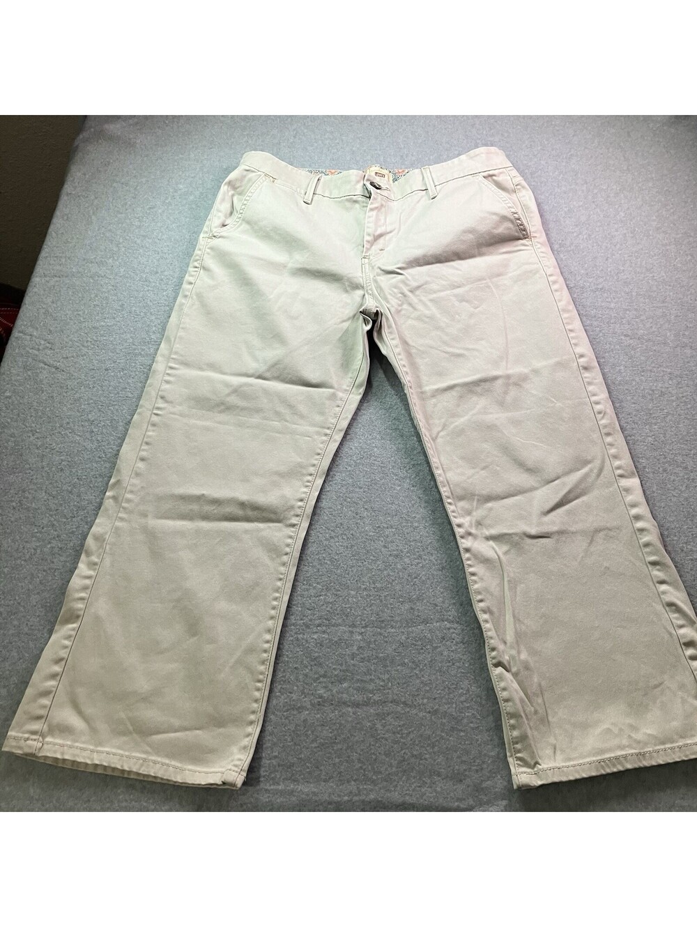 Levis Tab Twill Biege Cropped Leg Chino Pants Womens 12 Floral Waist